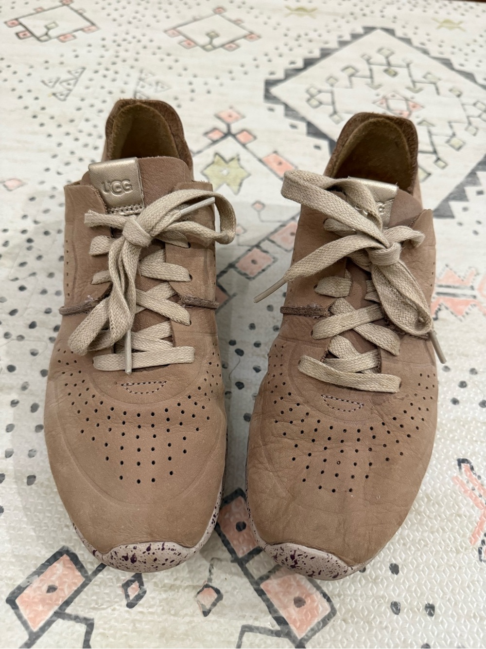 Ugh pink taupe neutral super soft treadlite tennis shoes